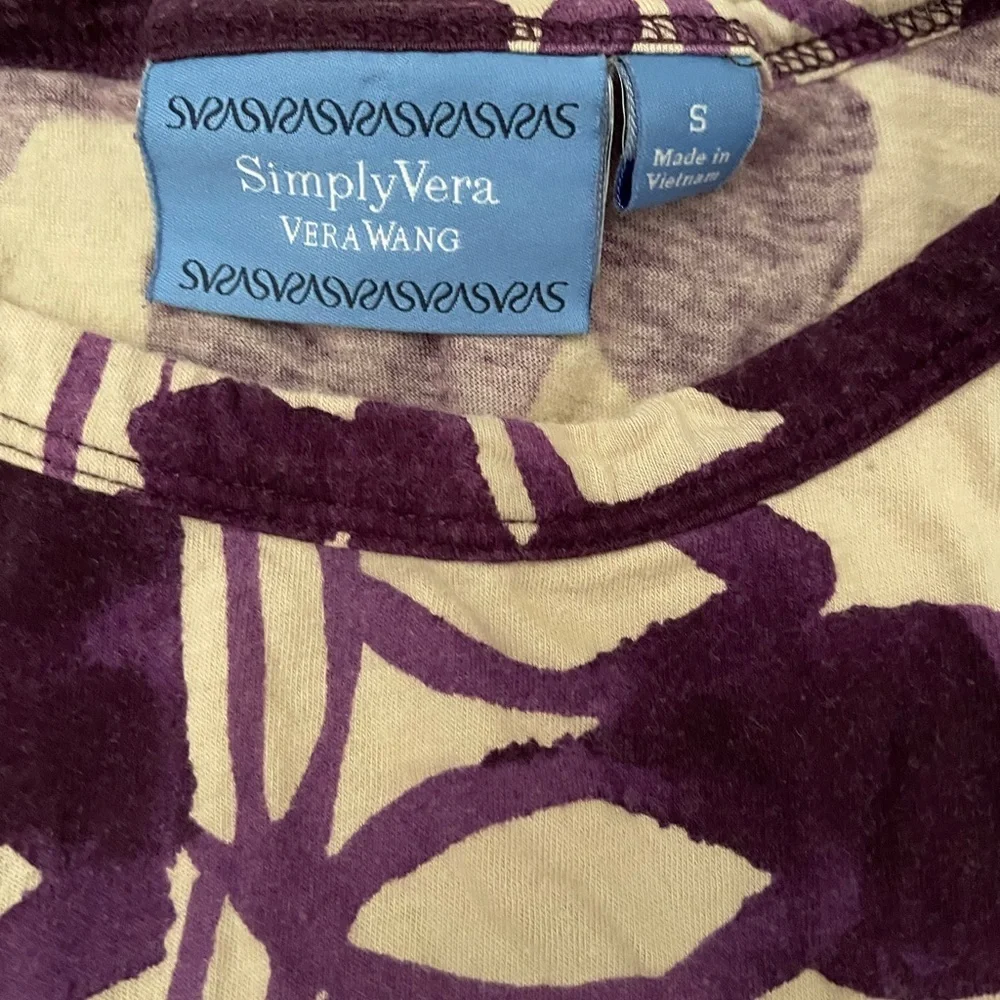 Vera Wang Purple Flower Tee